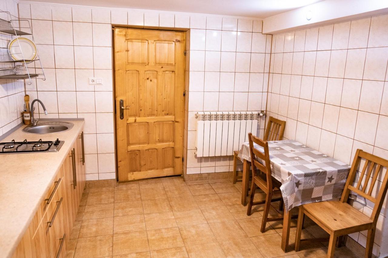 Homestay Trojanda