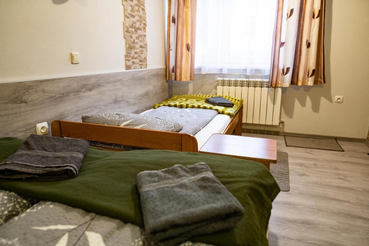 Homestay Trojanda *