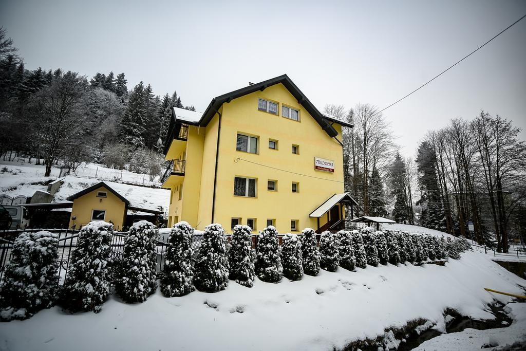 Trojanda Homestay