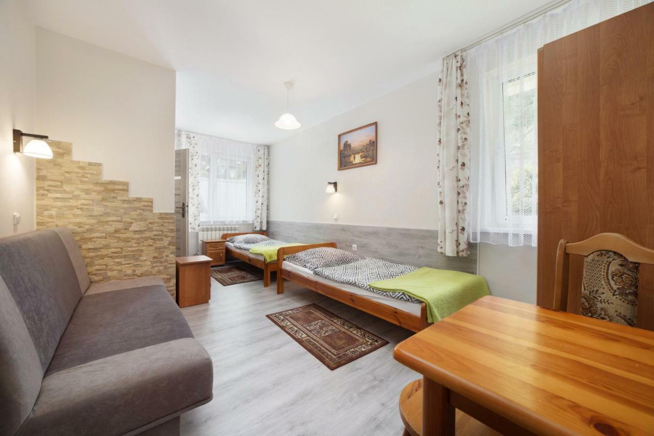 Homestay Trojanda